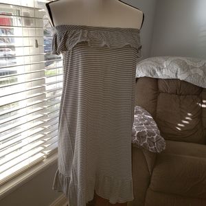 Old Navy Gray Striped knit Strapless Dress